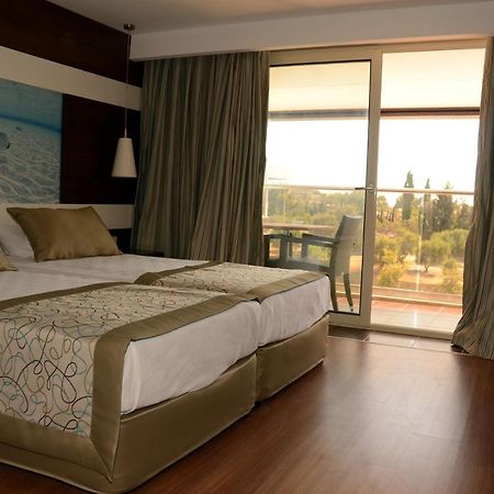 Holiday City Hotel (Adults Only) Side Quarto foto