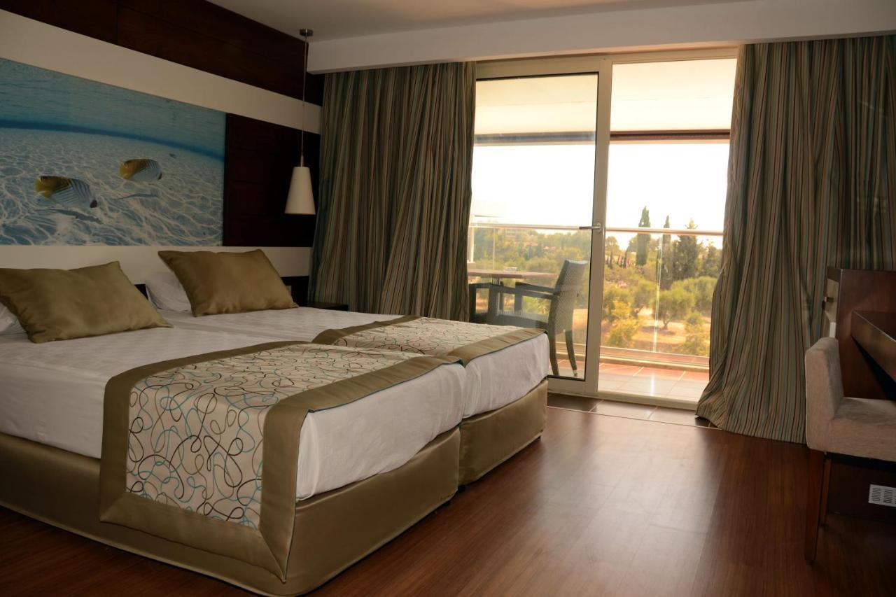 Holiday City Hotel (Adults Only) Side Quarto foto