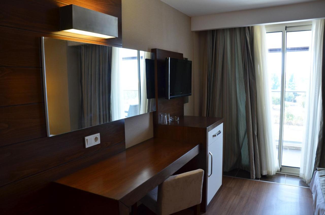 Holiday City Hotel (Adults Only) Side Quarto foto
